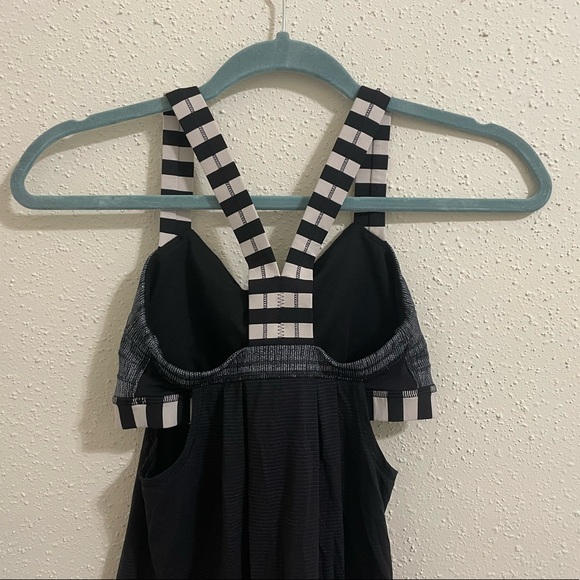 Lululemon Rest Less Black and White Stripe Tank Top 🍋 - Picture 10 of 13